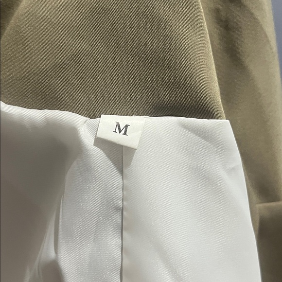 SHEIN Women's Tan Blazer - Picture 4 of 4